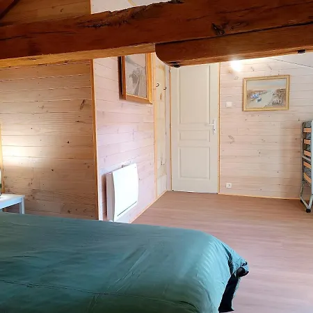 Appartement, Centre Ville, 2 Chambres, 6 Pers アパート ルダン