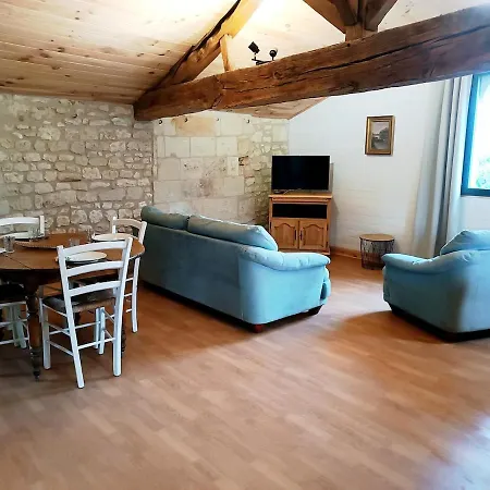 Appartement, Centre Ville, 2 Chambres, 6 Pers アパート ルダン